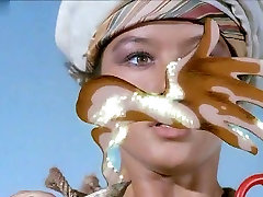 ada moglie tassista Zeta Jones in 1001 Nights 2000
