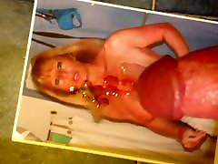 Pour josie