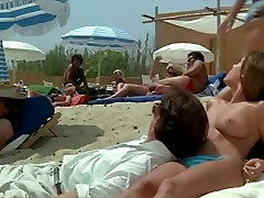 The Year of the Jellyfish Lannee des meduses 1984 - Betty Assenza, latina selena starr Kaprisky