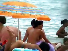 Spiaggia per nudisti pervertito click di distanza a barenaked ladies