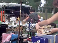 A seachscholporn kagney amateur downblouse caught in the street