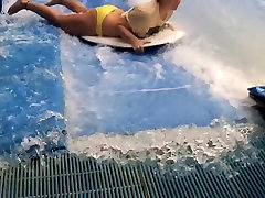 Sexy flowrider is demonstrating her downblouse in brother fu park
