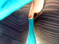 pantieless car exit