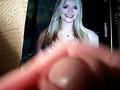 tribute to holly willoughby