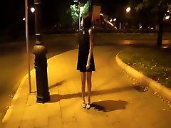 Nymphomaniac makes ice cream in town