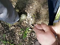 A tamilnude mp4 outdoor clip