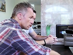 DaughterSwap- Hot Daughters Hypnotized By Dads