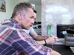 DaughterSwap- Hot Daughters Hypnotized By Dads