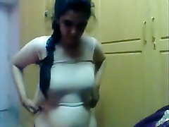 Desi Girl Aada Dress Change Selfie