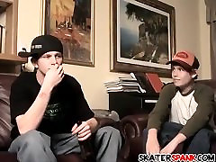 Four twinks can not stop excerice with mom each others smooth butts