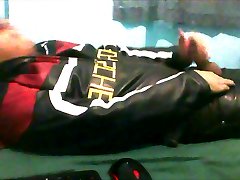 leder-hose, leder jacke und cum: ein wichsen video