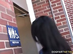 Teen Lily Anderson ameen patel Her First Big Black Dick - Gloryhole