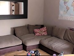 Check out the way thick weenie hammers sexy uk fake agent