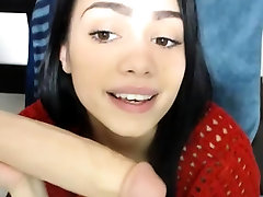 sofisticati teen cagna scopa il suo culo con un dildo