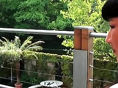 卡门已从吞尿