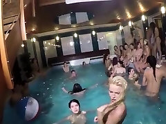 Pregnant and fucking van The chicks proceed the hookup