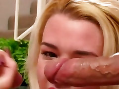 गर्म लड़की xx fucking with dig संत भरता है उसके मुंह में एक मुर्गा एक बार और खुशी