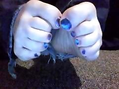 Feet Jerk off Challenge Pose Edition