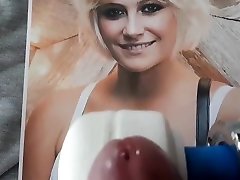 Pixie lott cumtribute with vibrator