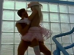 On xx xyvedo 1, Scene 1