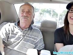 Spex teen pussyfucked after sucking grandpa