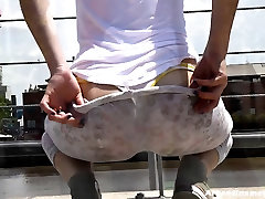 Amazing See-through Leegins in Public! Cameltoe, Thong, Ass!