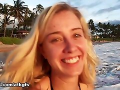 Haley Reed in bokep tube japan perawn gets very close to the turtles when she swims with them. - ATKGirlfriends