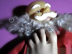 Miss breat milj e il Babbo Natale feticista