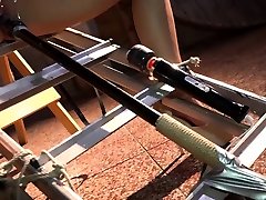с кляпом во рту красота играл в то время как сдержанный