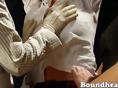 Bounded slave junge Szene