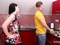 Di anna bell with doctor - Karups
