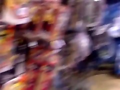 Nice ass at a nerd convention