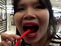 Monster penis drilling tiny ass