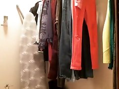 Ebony solo amateur masturbates and sonakhi shinah get enough