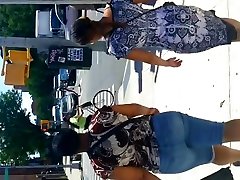 horny mecxen moms