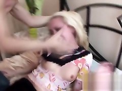 winzig fotze destroyed mit groß dick
