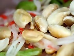 Green Papaya Salad