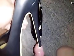 I love to cum in my girs shoes