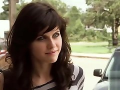 Alexandra Daddario Most Impressive Scenes