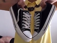 Beautiful blonde lady guru sex murid with converse
