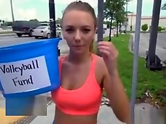 Amateur Slut Fucked Cash