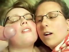 Julia mit Freundin facial