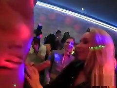 Nasty Sweeties Get Totally masa kuno And Naked At Hardcore Part