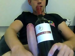 cute signore arrapate guy wanking