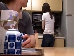 Need help to find actress name
