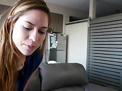 pulpito pov-insegnare alle ragazze come calciare le palle
