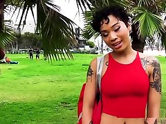 Natural Ebony Gets Fucking After Shaking Her Ass