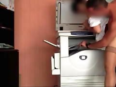 secretaire en levrette hot sex maroccoan son bureau