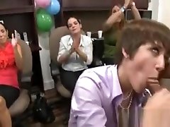 Hot Studs Receive Their Peckers Sucked By Wild Babes
