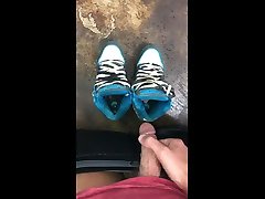 pissing into osiris spill over japanese skate shoes